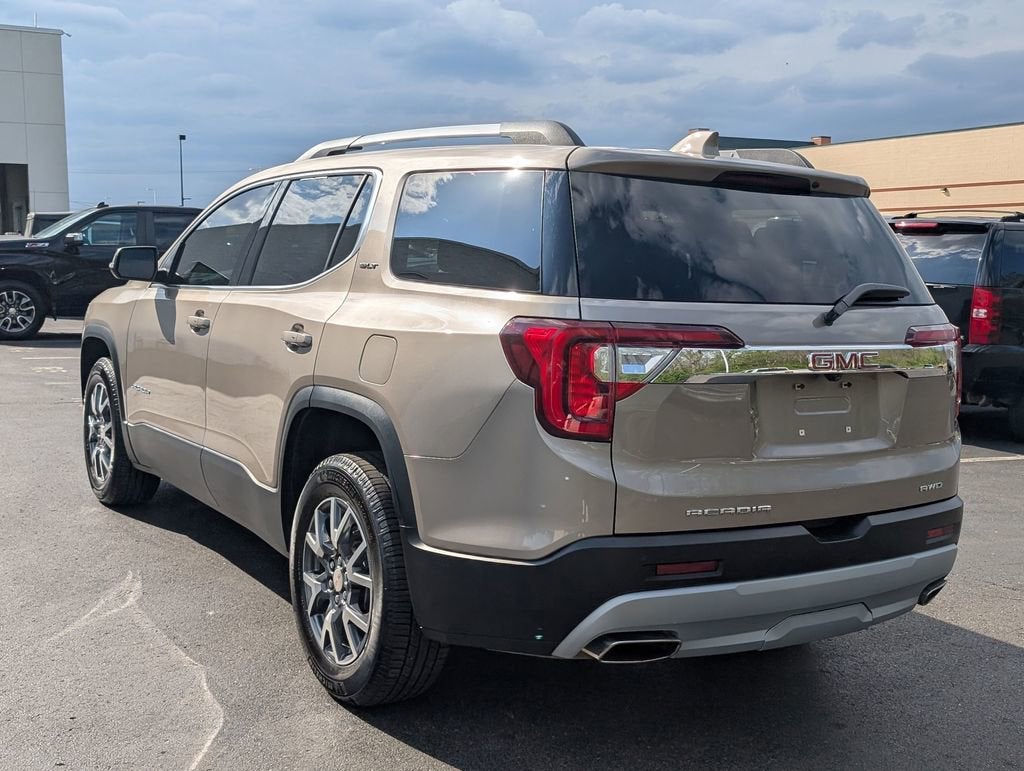 2023 GMC Acadia SLT