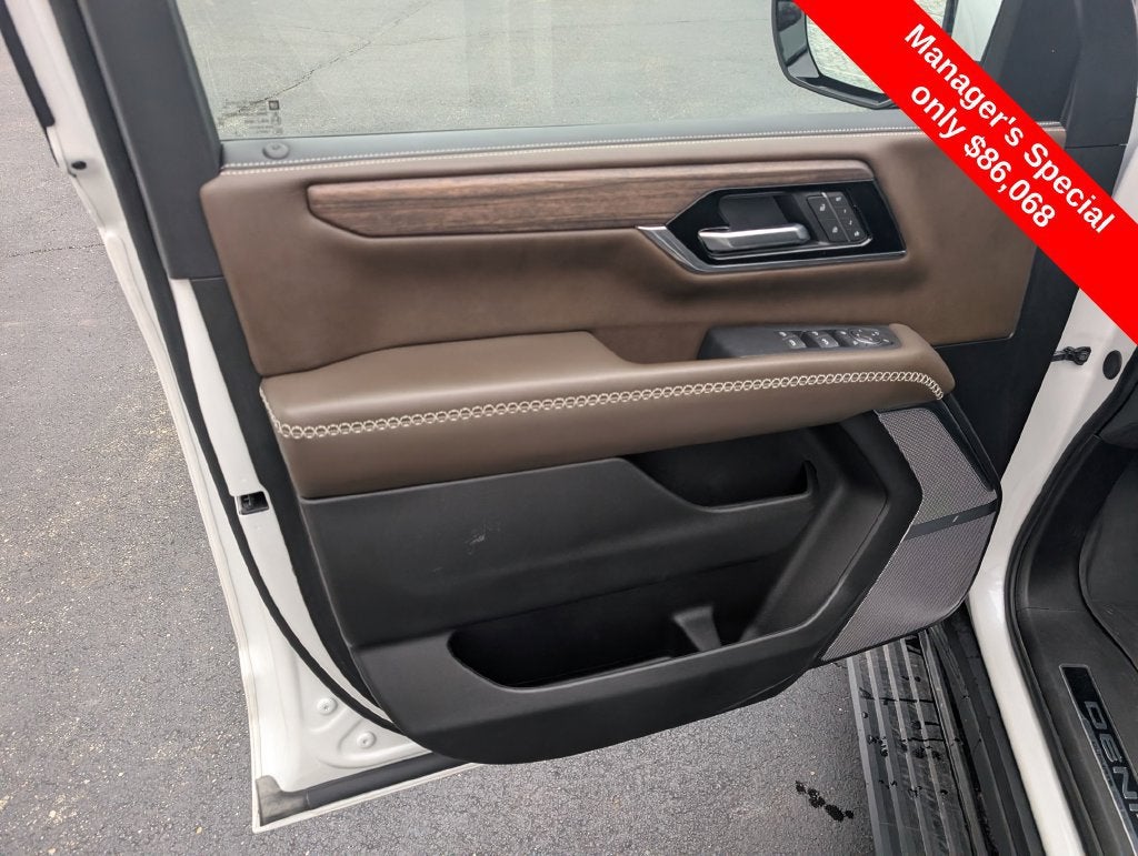 2025 GMC Yukon Denali Ultimate