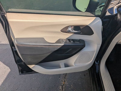 2018 Chrysler Pacifica Touring