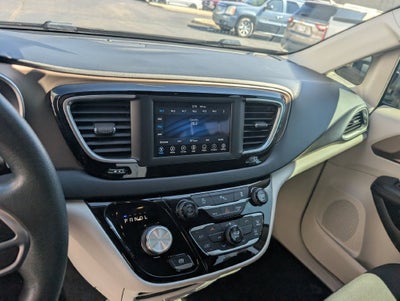 2018 Chrysler Pacifica Touring