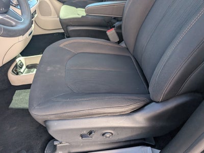 2018 Chrysler Pacifica Touring