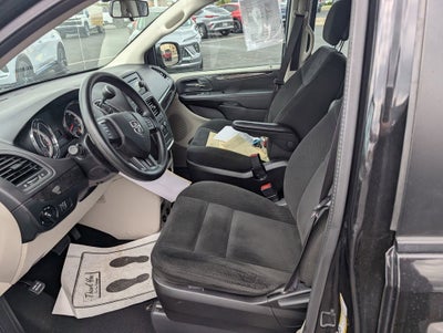 2016 Dodge Grand Caravan American Value Pkg