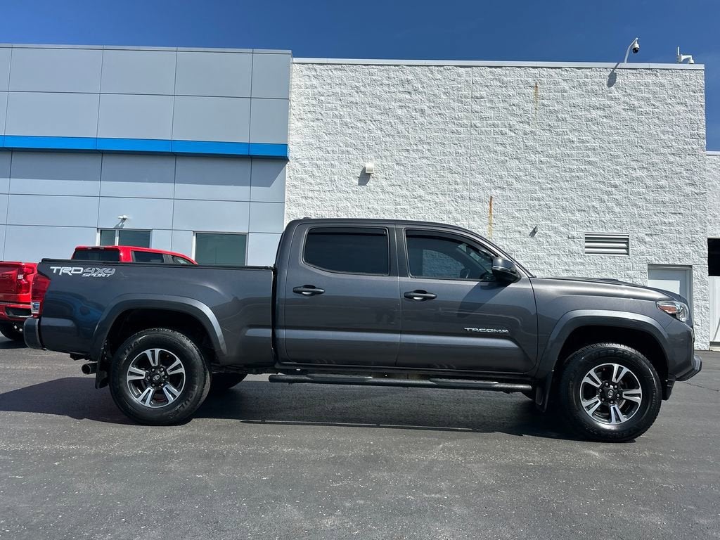 2016 Toyota Tacoma SR5