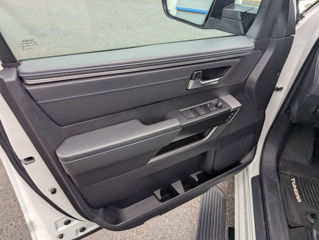 2023 Toyota Tundra 4WD Platinum Hybrid